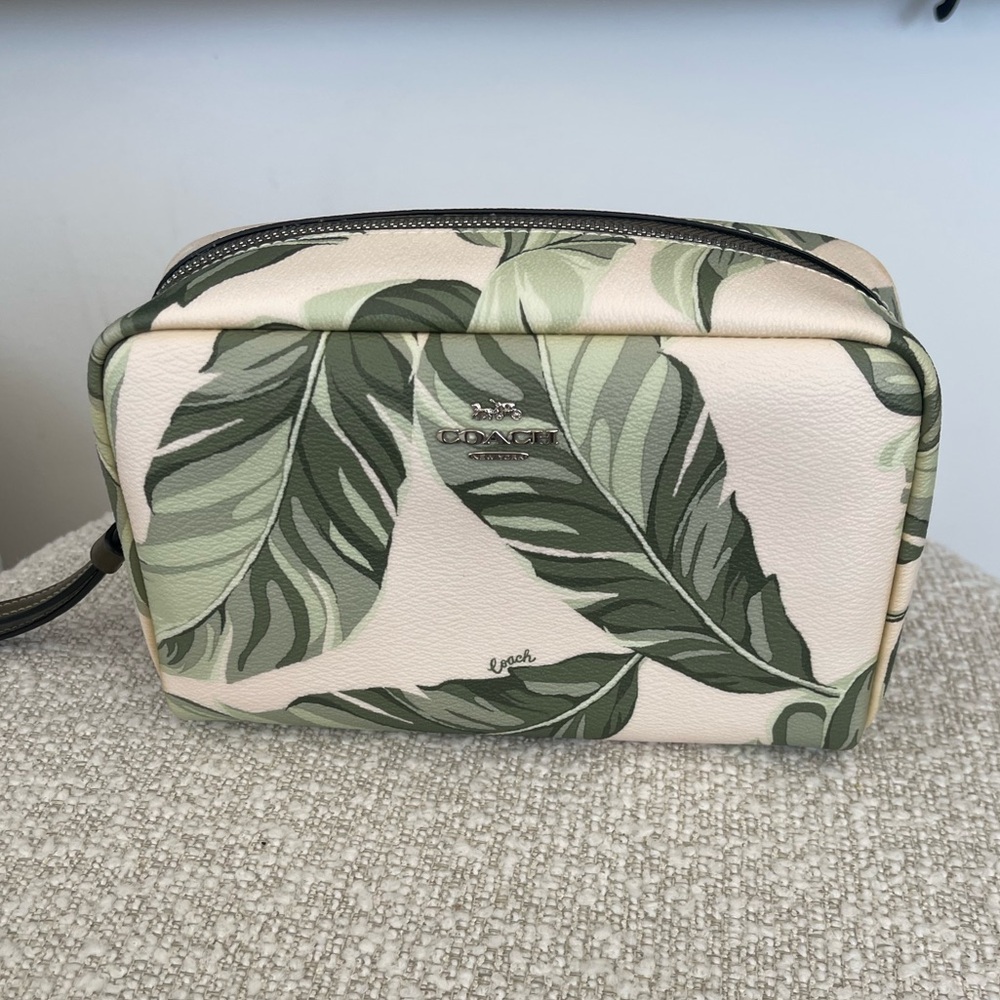 Coach Boxy Cosmetics Case With Banana Leaves - Picture 4 of 5